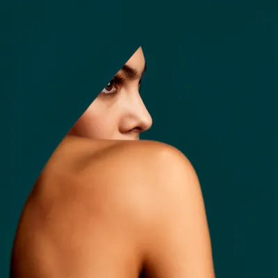 Teal Minimalist Profile